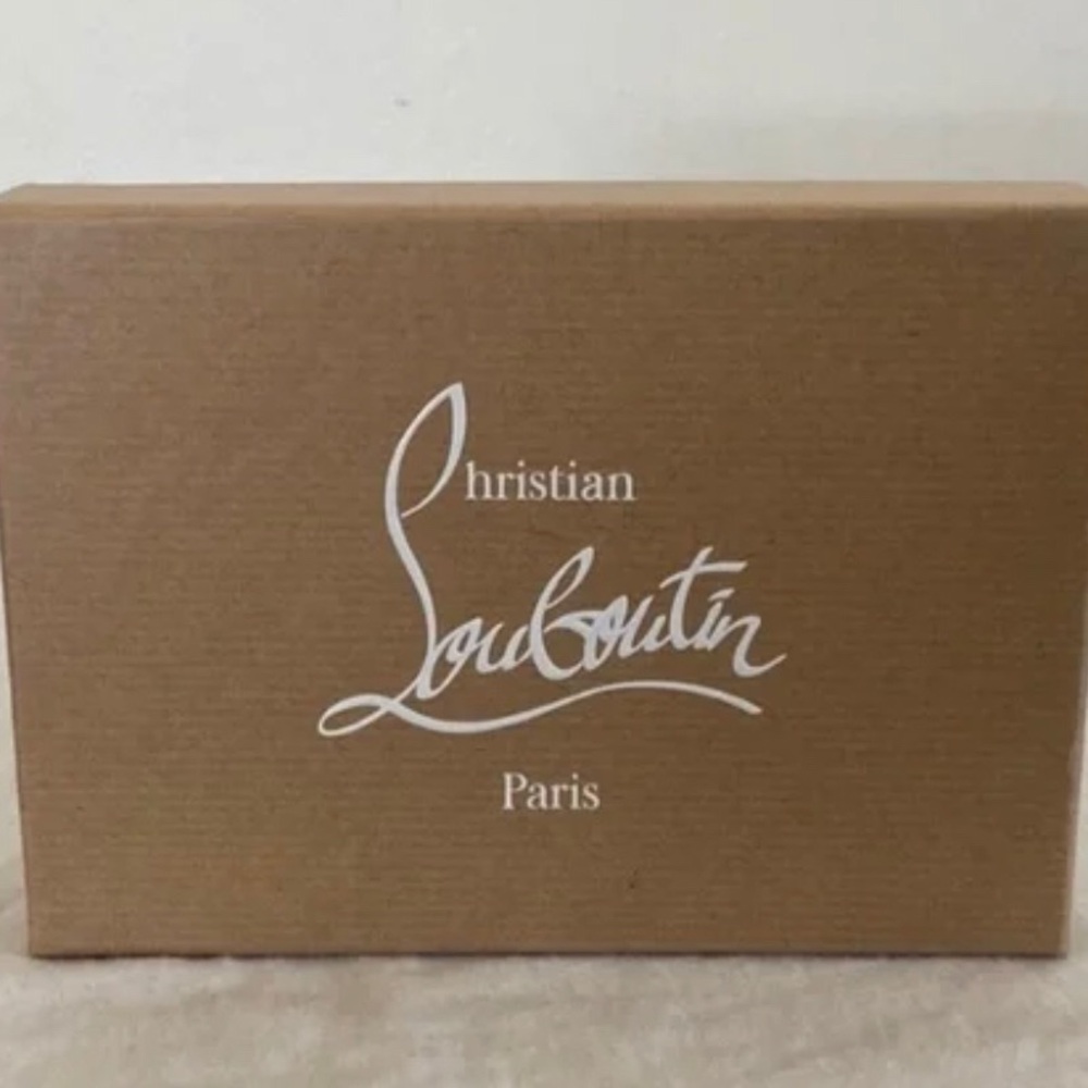 Christian Louboutin mauve heels suede studded size 36 6 limited ed heels $1295 - Picture 7 of 10